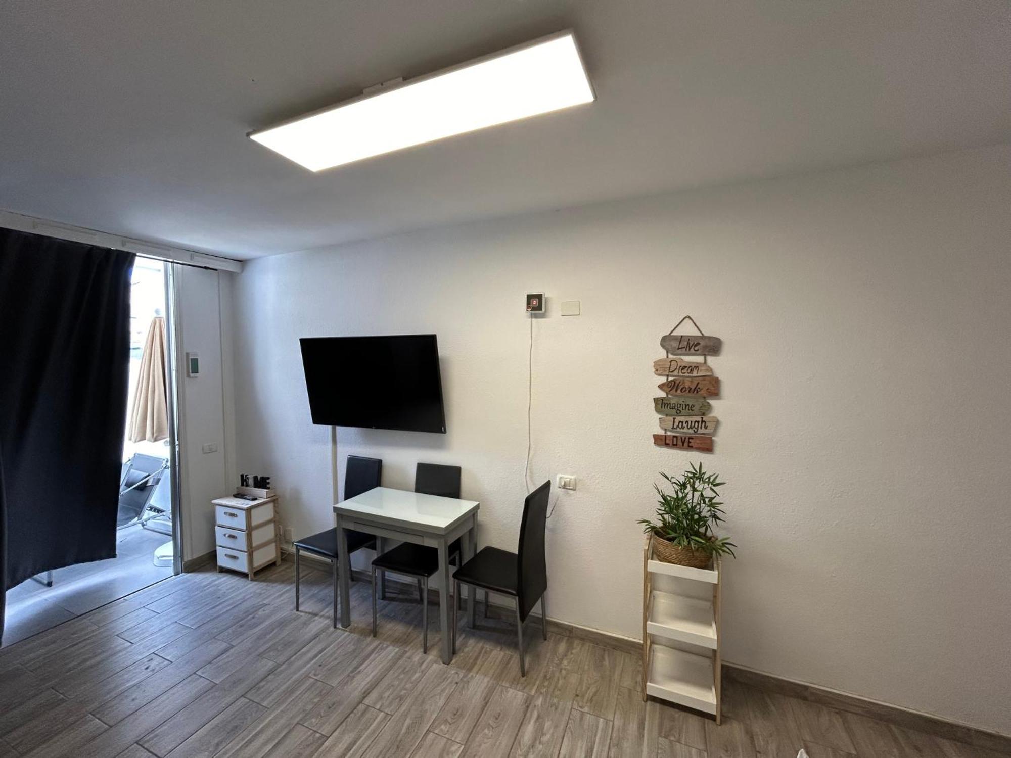 Sunny Apt With Terrace Coastal Area South Arona Arona  Kültér fotó